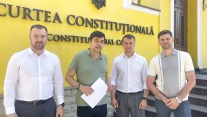 Blocul Alternativa a contestat la Curtea Constituțională acțiunile guvernării privind constituționalitatea numirii noii componențe a Curții Constituționale.