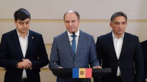 Ion Ceban, după consultările Blocului ALTERNATIVA cu premierul desemnat Alexandru Munteanu: „Sperăm că aceste discuții nu vor fi doar de ochii lumii”