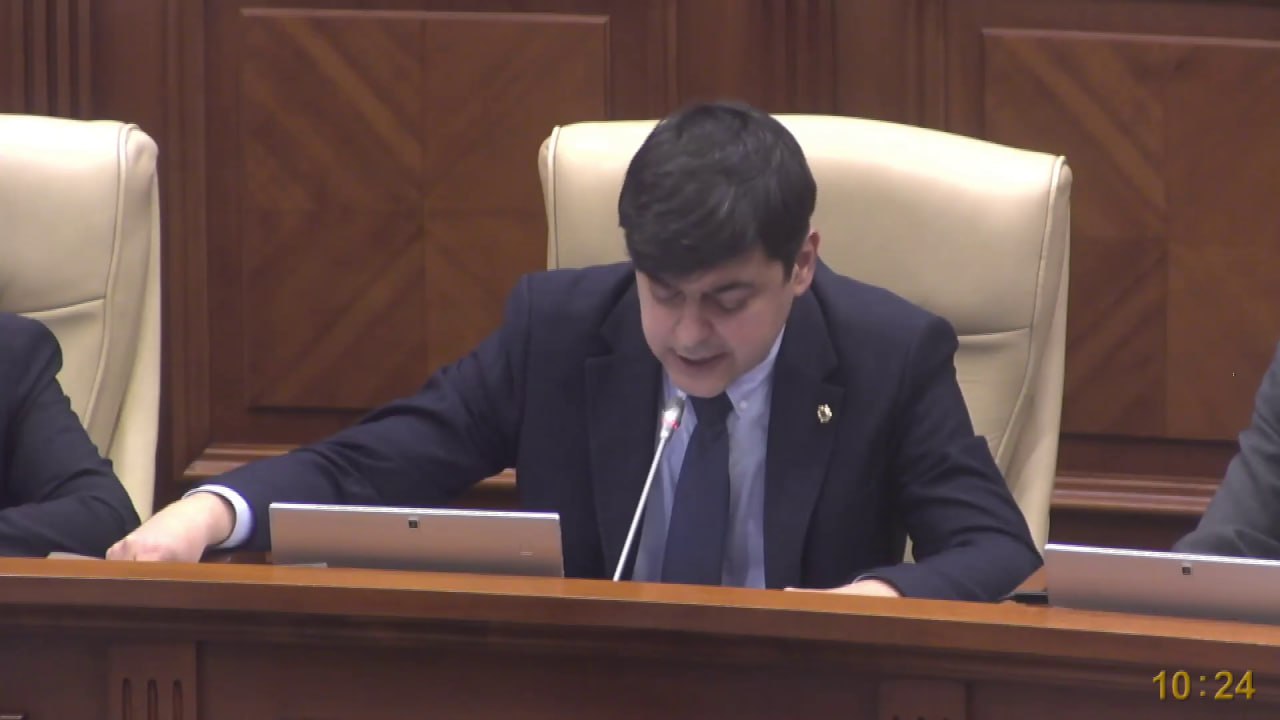 Facturile oamenilor, ignorate în Parlament: PAS respinge audierea premierului pe tarifele la gaz