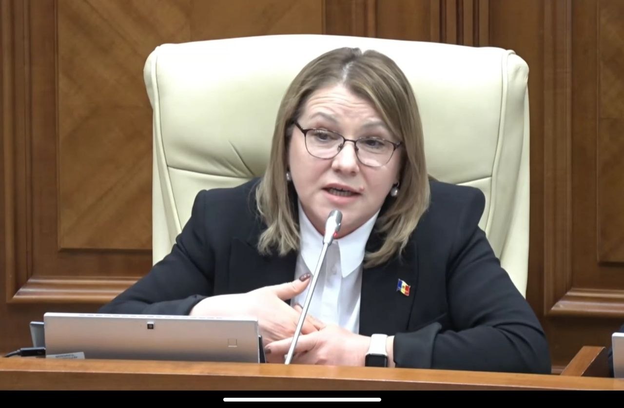 Deputata MAN, Angela Cutasevici: Legea amalgamării încalcă normele europene prin lipsa referendumurilor locale